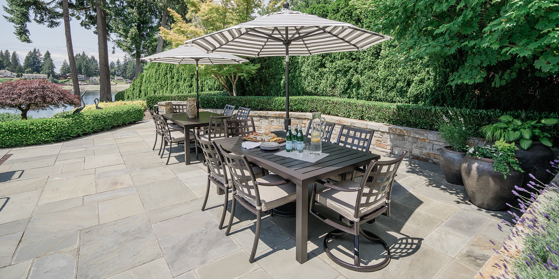 STRATFORD CAST SWIVEL ROCKER, DESERT MIST