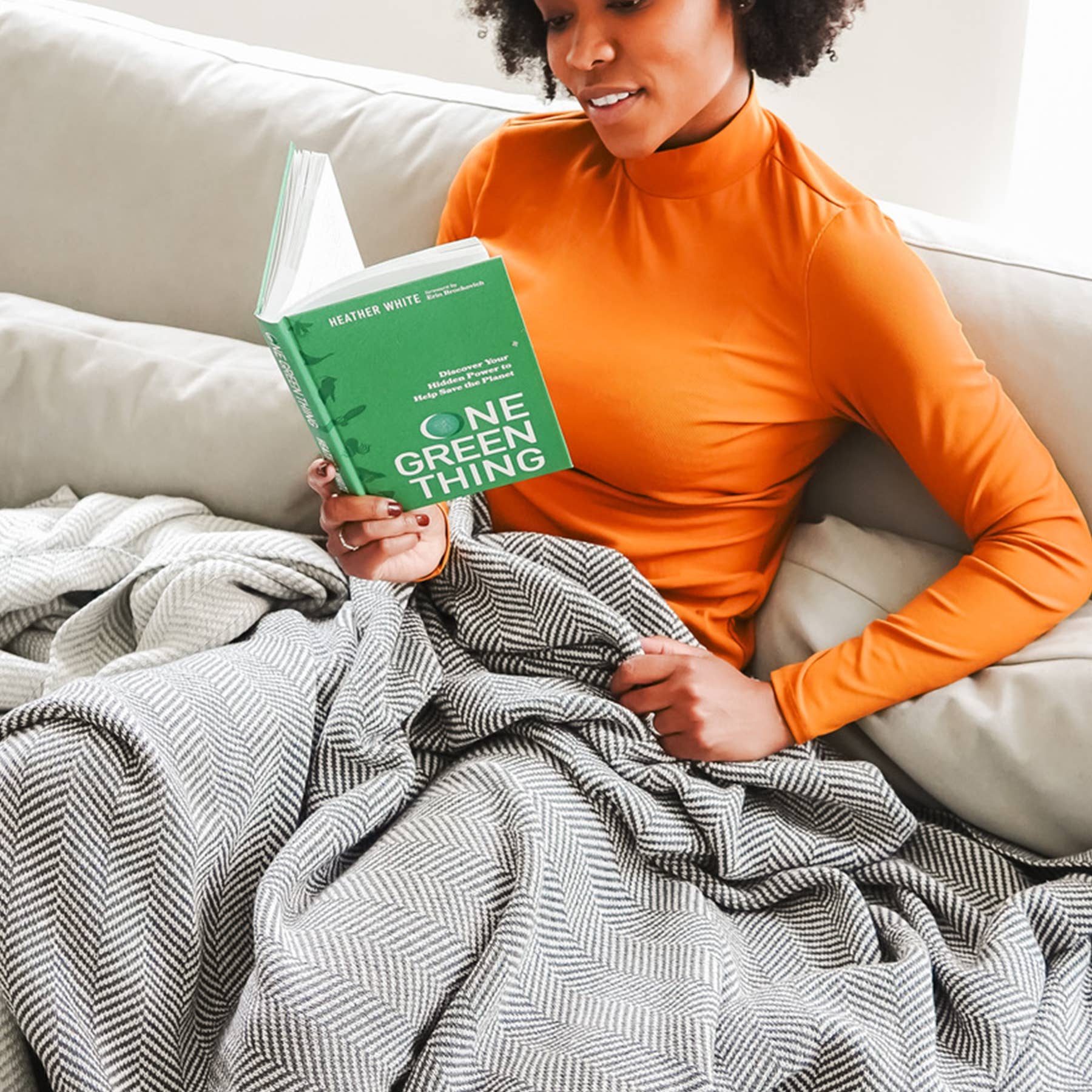 Wool Herringbone Throw Blanket: Charcoal/Milk