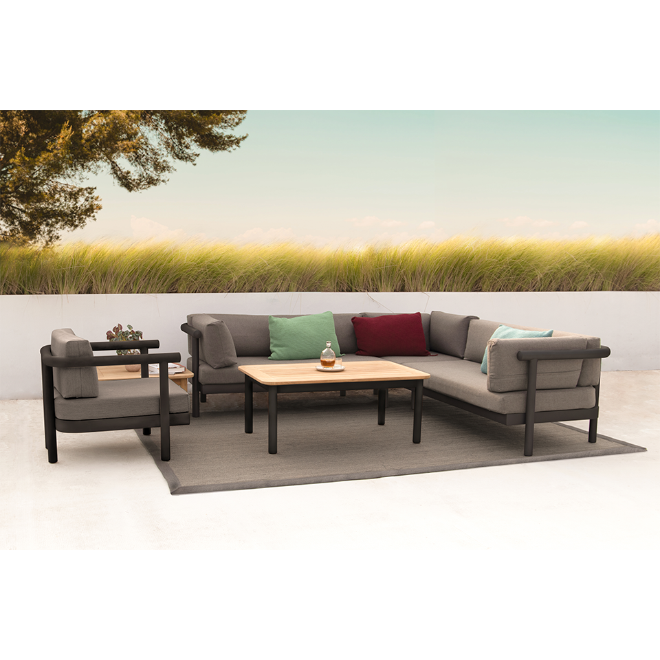 WESTPORT LOUNGE CHAIR