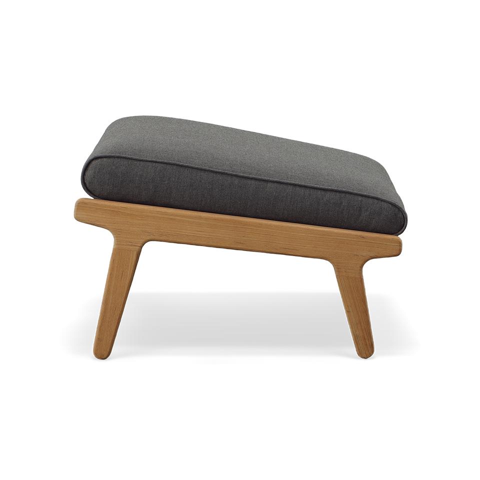 BAY OTTOMAN, CAST CHARCOAL