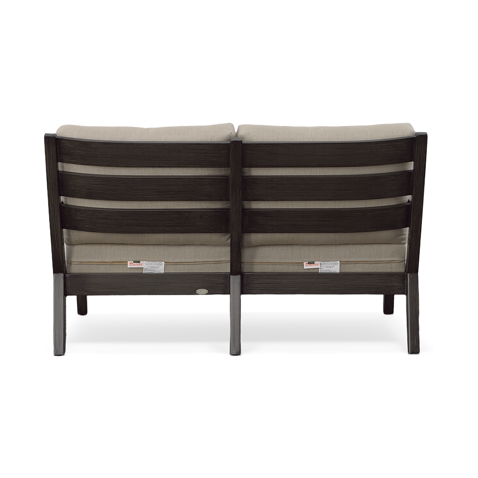 LUCIA LOVESEAT