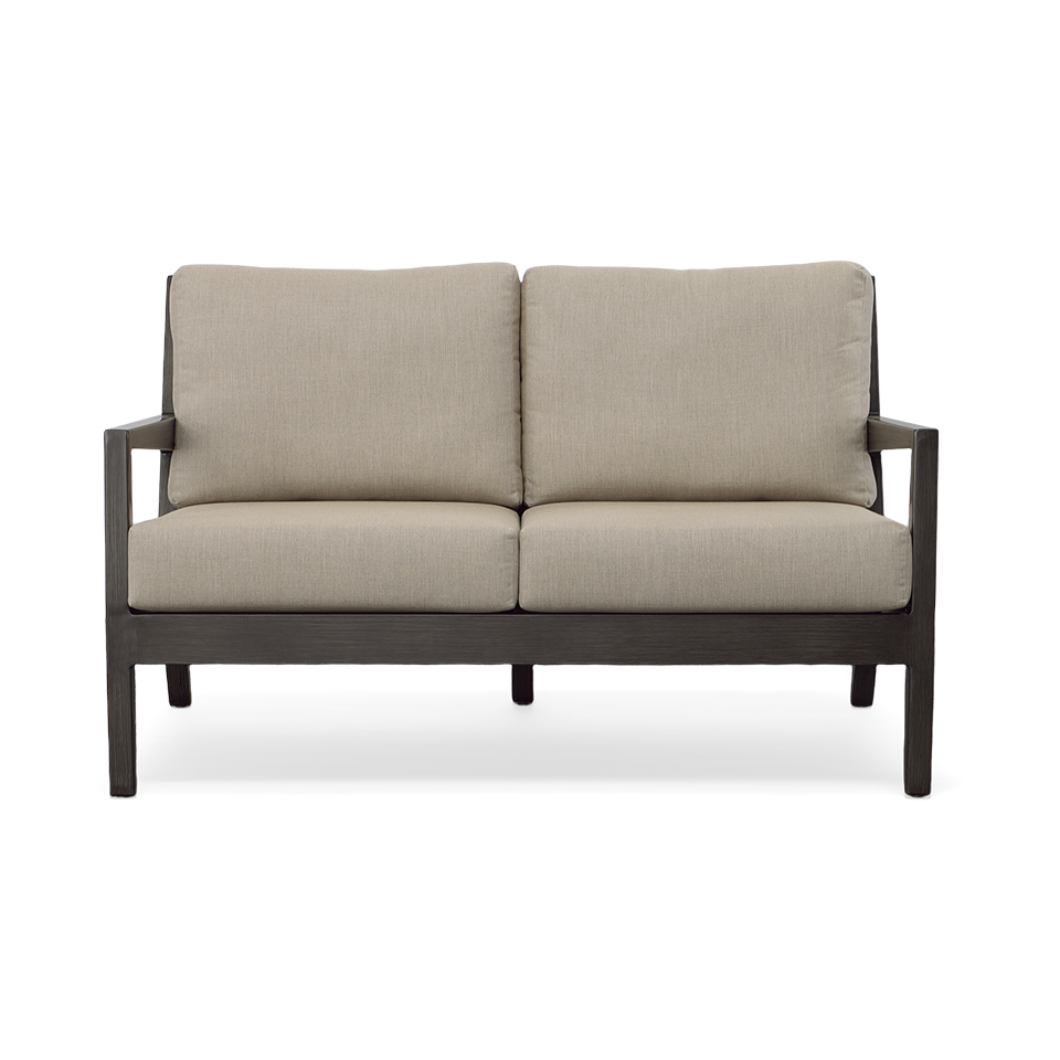 LUCIA LOVESEAT