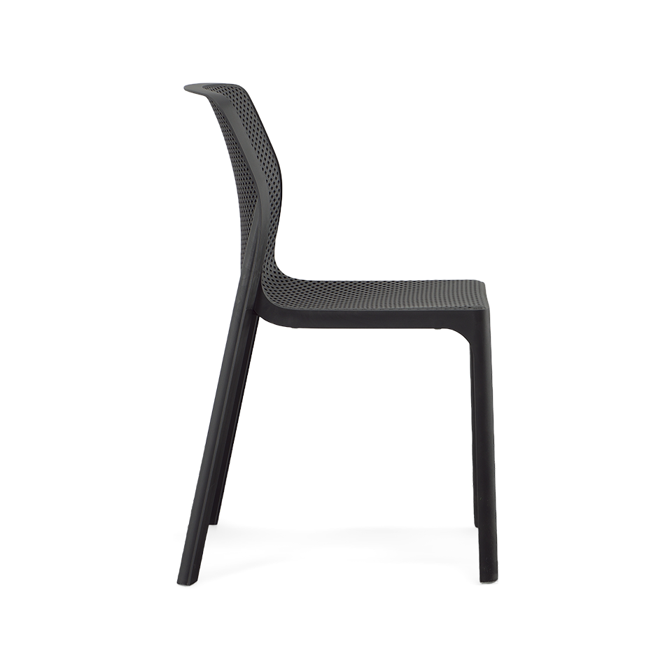 BIT STACKING CHAIR