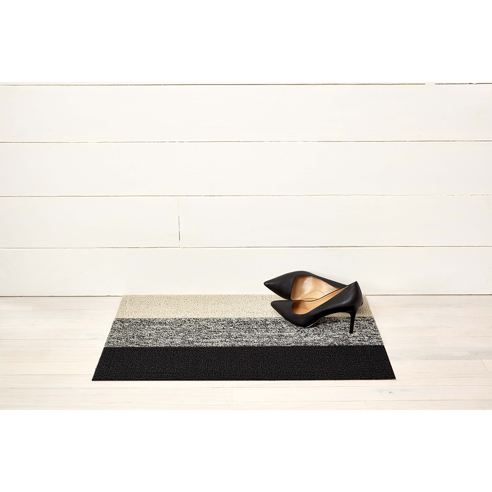 MARBLED STRIPE SHAG DOORMAT, SALT & PEPPER