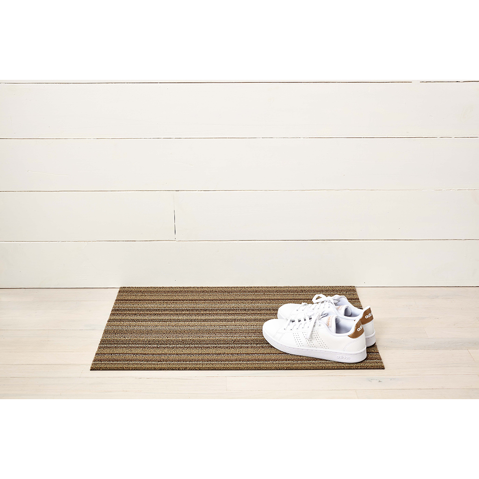 SKINNY STRIPE SHAG DOORMAT, MUSHROOM