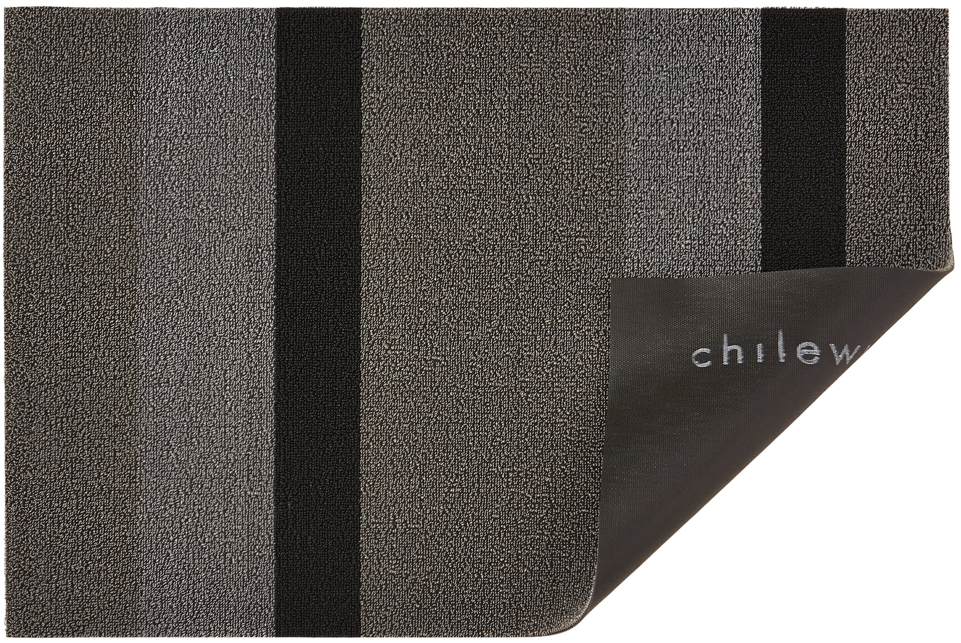 BOLD STRIPE SHAG UTILITY MAT, SILVER & BLACK